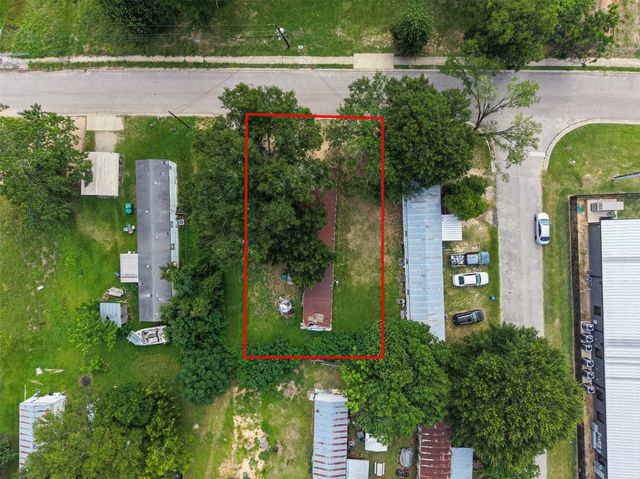 403 Young Street, Willis, TX 77378