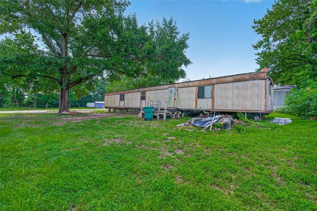 403 Young Street, Willis, TX 77378
