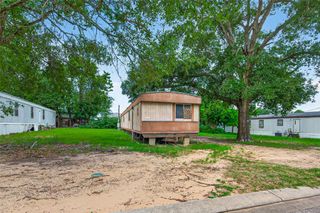403 Young Street, Willis, TX 77378