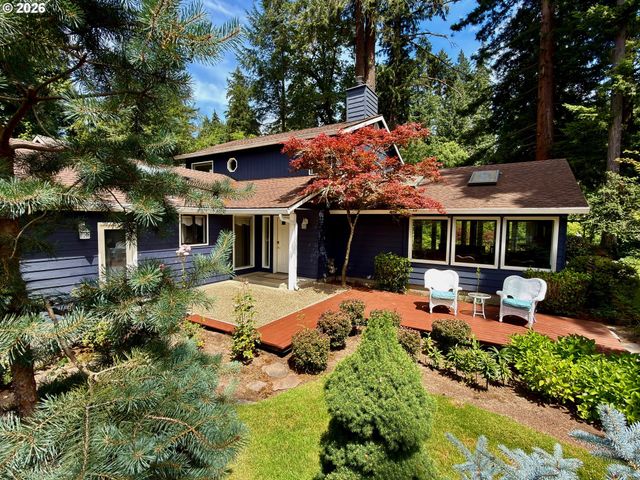 21760 Sw RIBERA Ln, West Linn, OR 97068