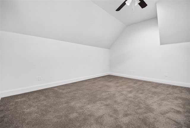 229 Blue Hill Drive, Montgomery, TX 77356