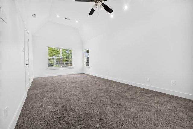 229 Blue Hill Drive, Montgomery, TX 77356