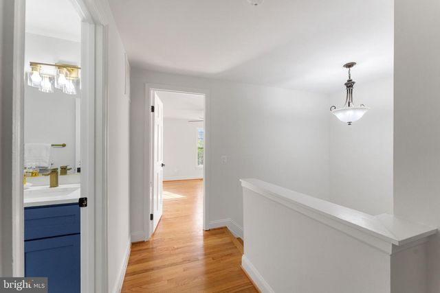 5926 POWELLS LANDING RD, Burke, VA 22015