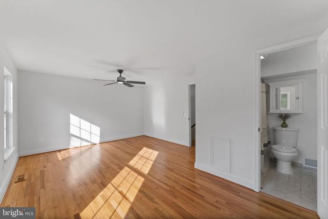 5926 POWELLS LANDING RD, Burke, VA 22015