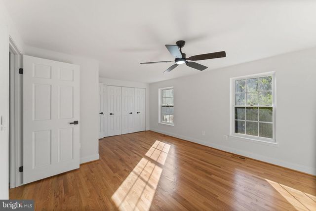 5926 POWELLS LANDING RD, Burke, VA 22015