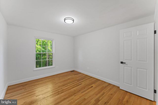 5926 POWELLS LANDING RD, Burke, VA 22015
