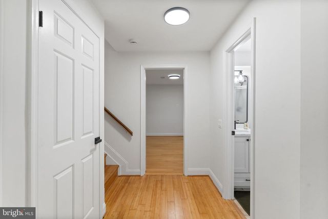 5926 POWELLS LANDING RD, Burke, VA 22015