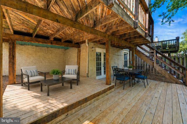 5926 POWELLS LANDING RD, Burke, VA 22015