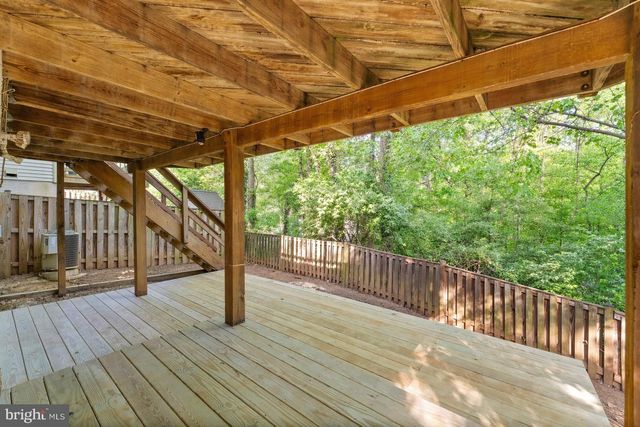 5926 POWELLS LANDING RD, Burke, VA 22015
