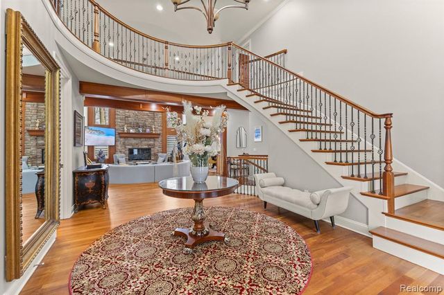 21480 Lujon Court, Northville, MI 48167