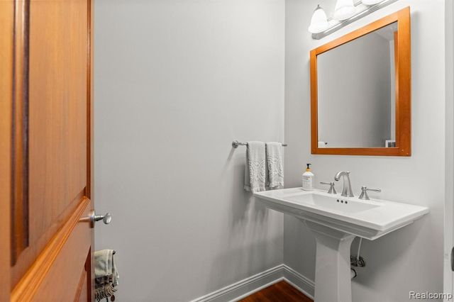 21480 Lujon Court, Northville, MI 48167