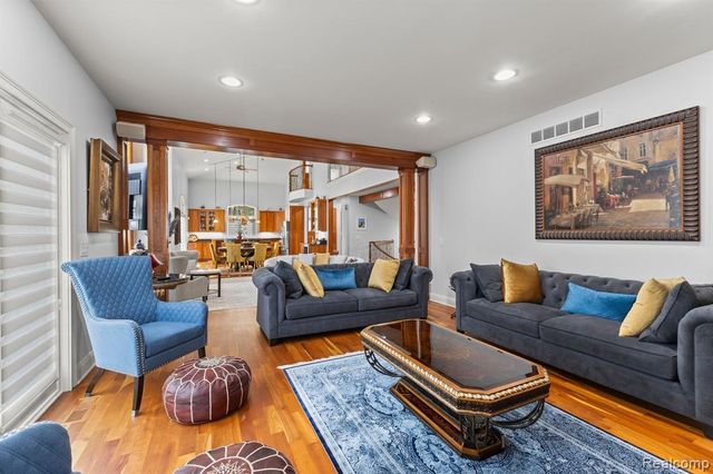 21480 Lujon Court, Northville, MI 48167