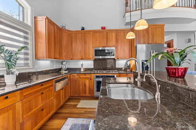 21480 Lujon Court, Northville, MI 48167