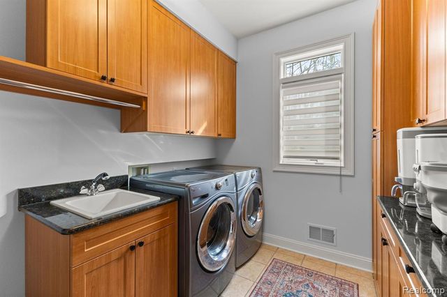 21480 Lujon Court, Northville, MI 48167