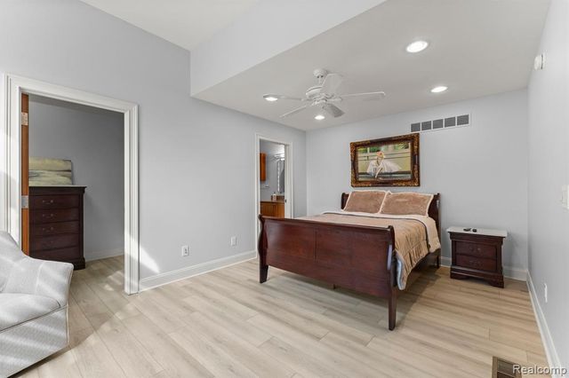 21480 Lujon Court, Northville, MI 48167