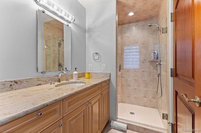 21480 Lujon Court, Northville, MI 48167