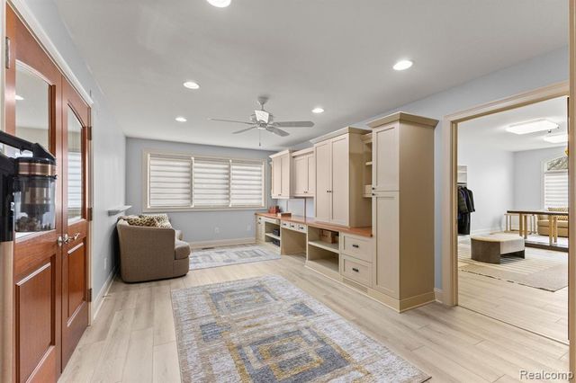 21480 Lujon Court, Northville, MI 48167