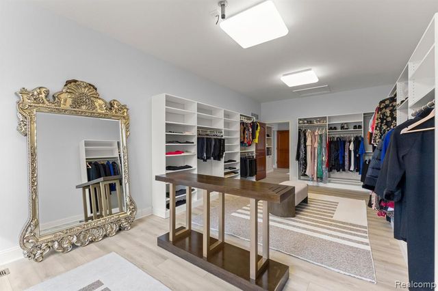 21480 Lujon Court, Northville, MI 48167