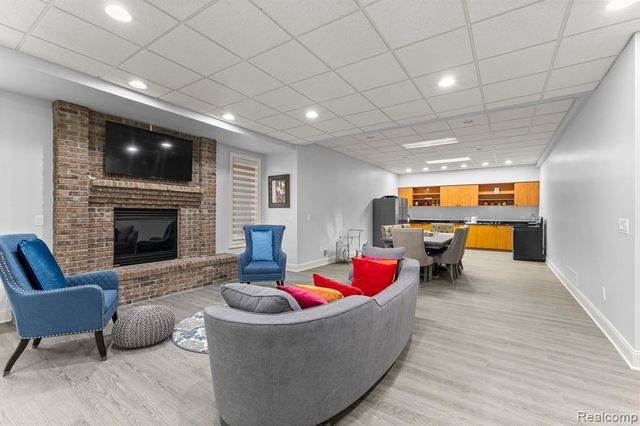 21480 Lujon Court, Northville, MI 48167