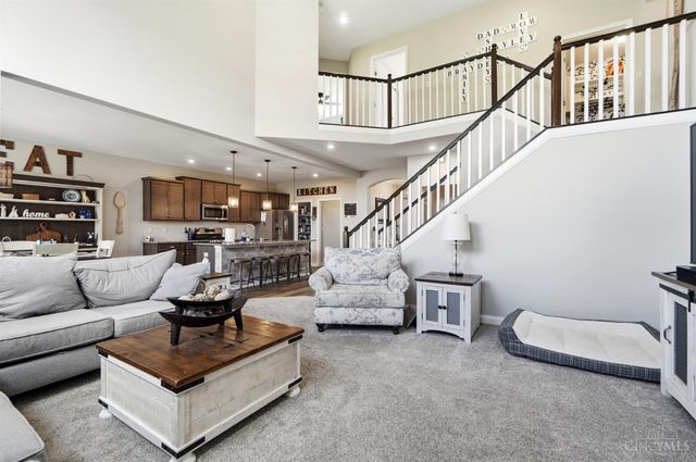2716 Renaissance Boulevard, Middletown, OH 45005