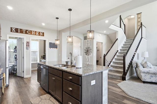 2716 Renaissance Boulevard, Middletown, OH 45005