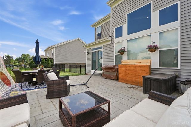 2716 Renaissance Boulevard, Middletown, OH 45005