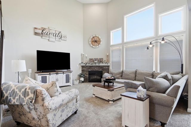 2716 Renaissance Boulevard, Middletown, OH 45005