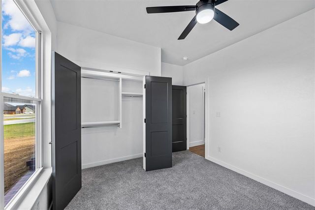 5701 Tadpole Dr, Elgin, OK 73538