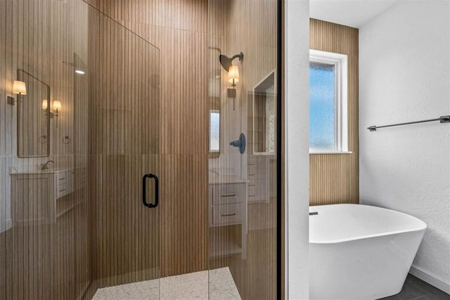 5701 Tadpole Dr, Elgin, OK 73538