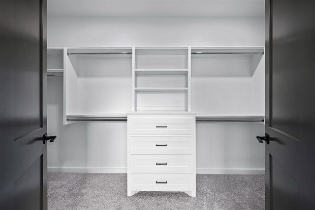 5701 Tadpole Dr, Elgin, OK 73538