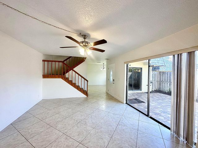 208 Lake Arbor Drive, Palm Springs, FL 33461