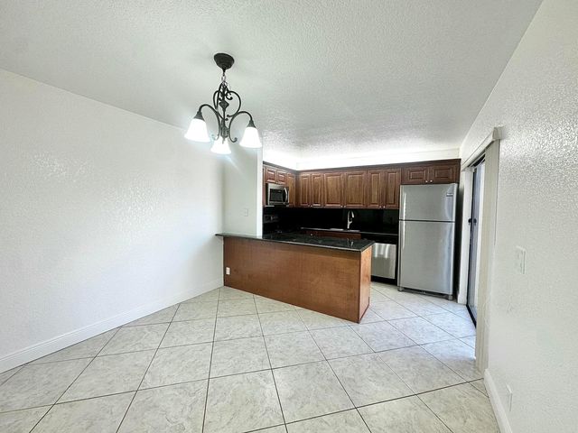 208 Lake Arbor Drive, Palm Springs, FL 33461