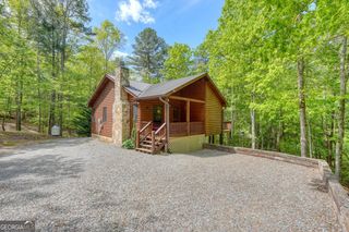 215 The Woods Road, Mineral Bluff, GA 30559