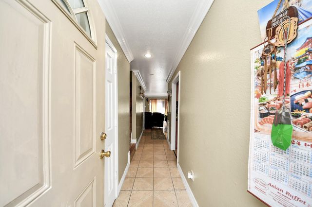 7747 Leonora, Houston, TX 77061