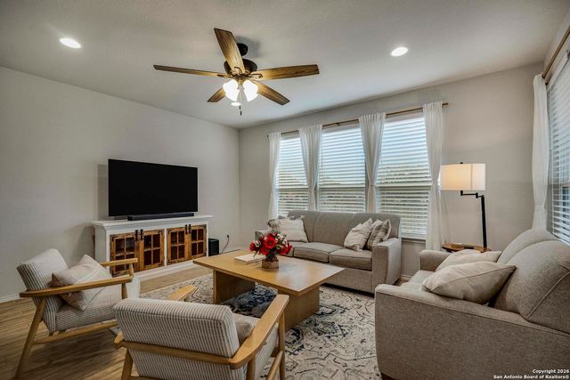 151 Inverness, Boerne, TX 78015