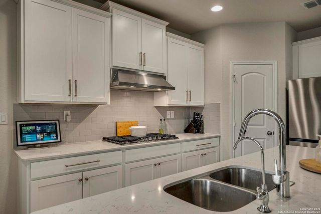 151 Inverness, Boerne, TX 78015