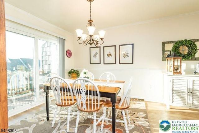 57 Oriole Drive, Other Nj Counties, NJ 07840