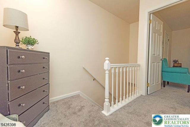 57 Oriole Drive, Other Nj Counties, NJ 07840