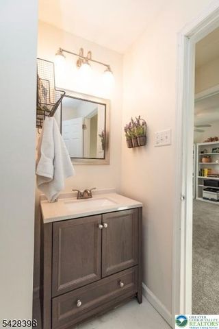 57 Oriole Drive, Other Nj Counties, NJ 07840