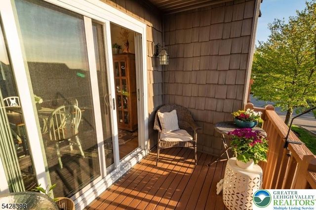 57 Oriole Drive, Other Nj Counties, NJ 07840