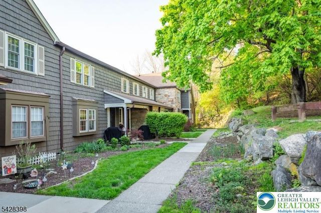 57 Oriole Drive, Other Nj Counties, NJ 07840