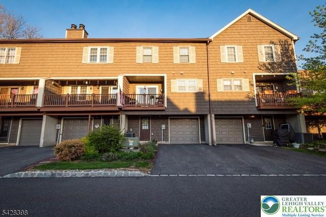 57 Oriole Drive, Other Nj Counties, NJ 07840