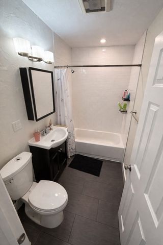 622 Columbia Rd 4, Boston, MA 02125