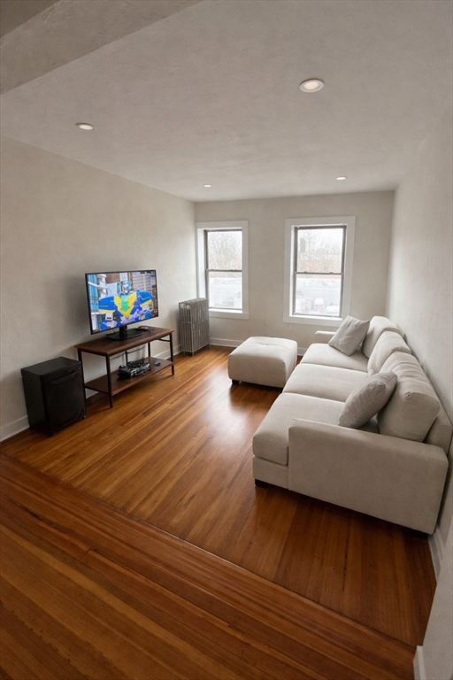 622 Columbia Rd 4, Boston, MA 02125