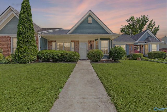 328 Shadow Pointe Drive SW, Decatur, AL 35601