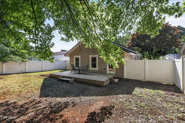 907 Marion Avenue, Bristol, TN 37620