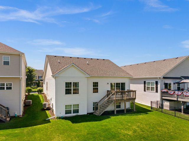 649 Elizabeth Street, Elburn, IL 60119