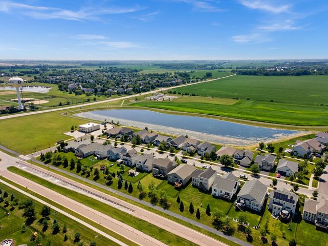 649 Elizabeth Street, Elburn, IL 60119