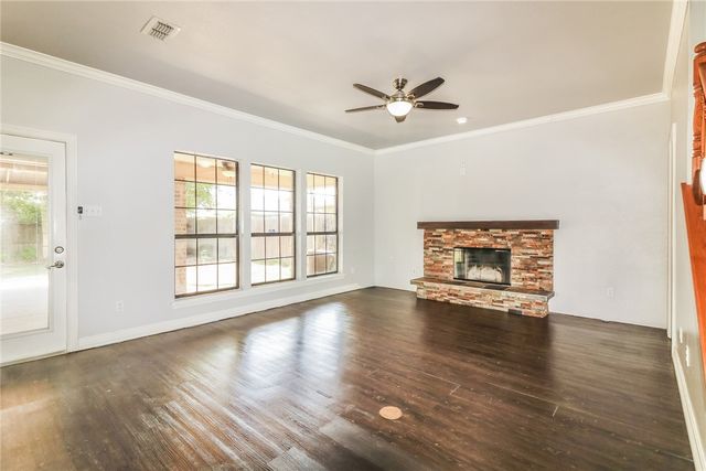 6309 Saint Denis St, Corpus Christi, TX 78414