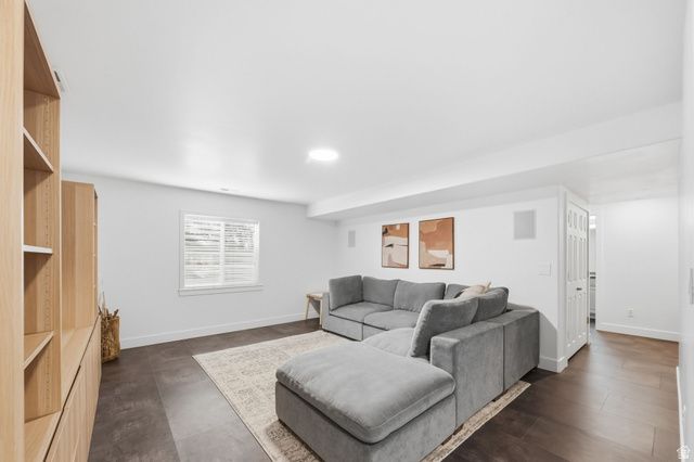 11746 S SUN TEA WAY, South Jordan, UT 84009